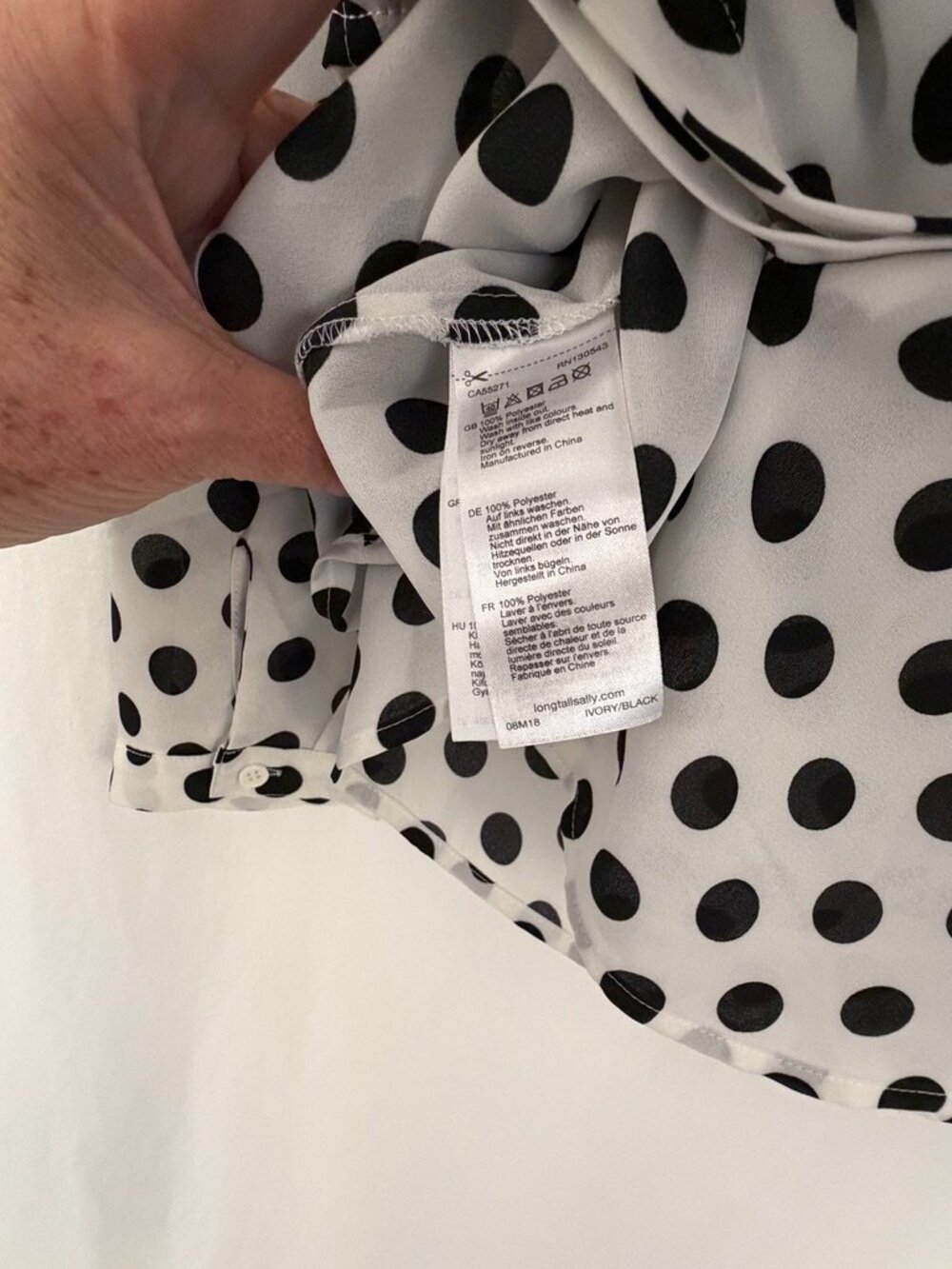 Black and White Polka Dot Blouse- Size 16 - Picture 5 of 5